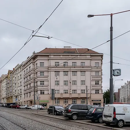 Apartment Days - Family 2bdr - Ac - Darts - Netflix - Hip District *